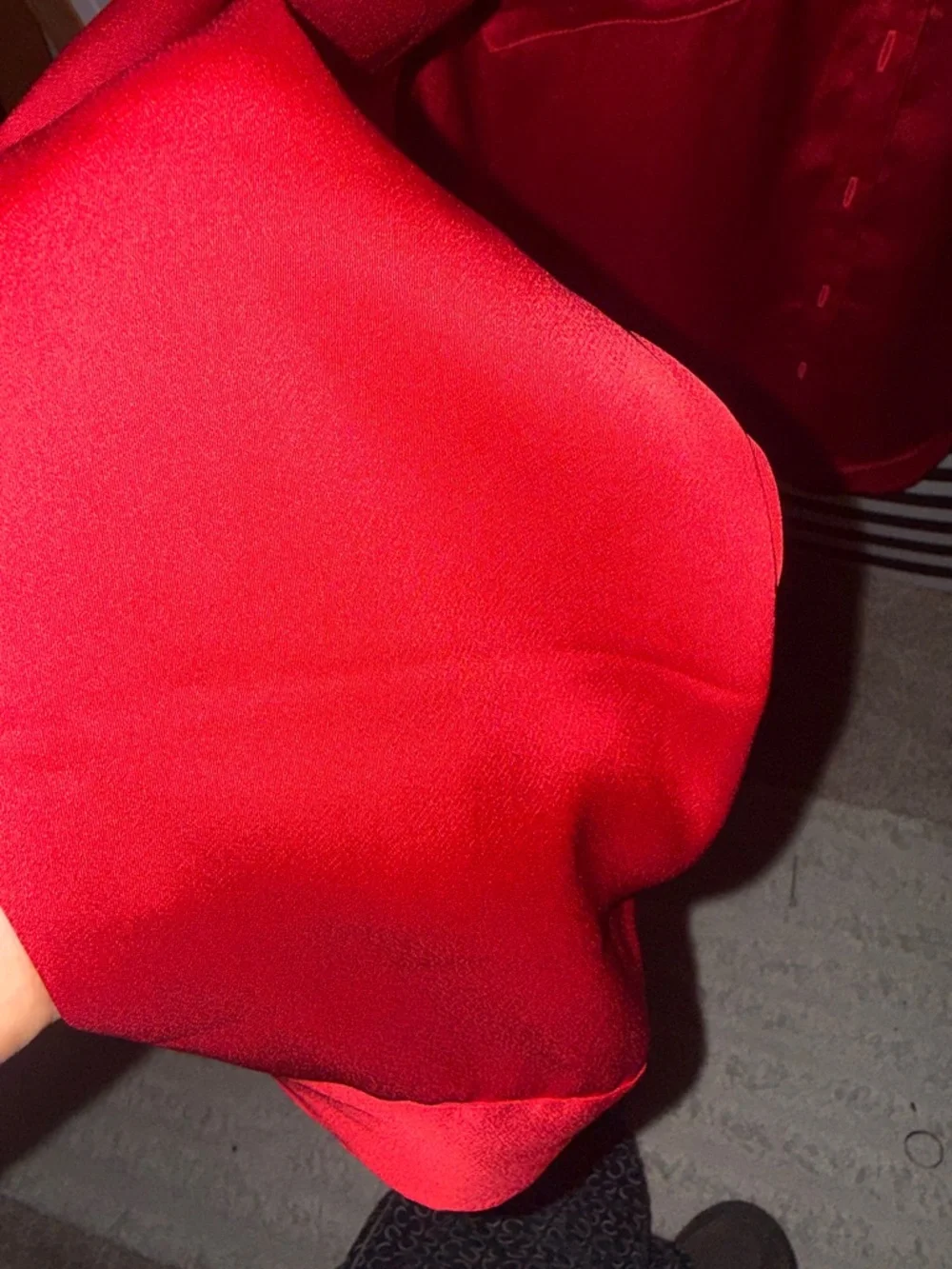Express Red Satin Button-Front Blouse - Picture 4 of 5